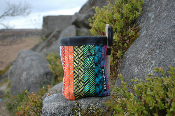 Vert Chalk Bag - Rainbow